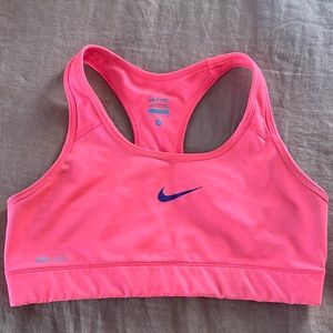 NikePro sports bra medium